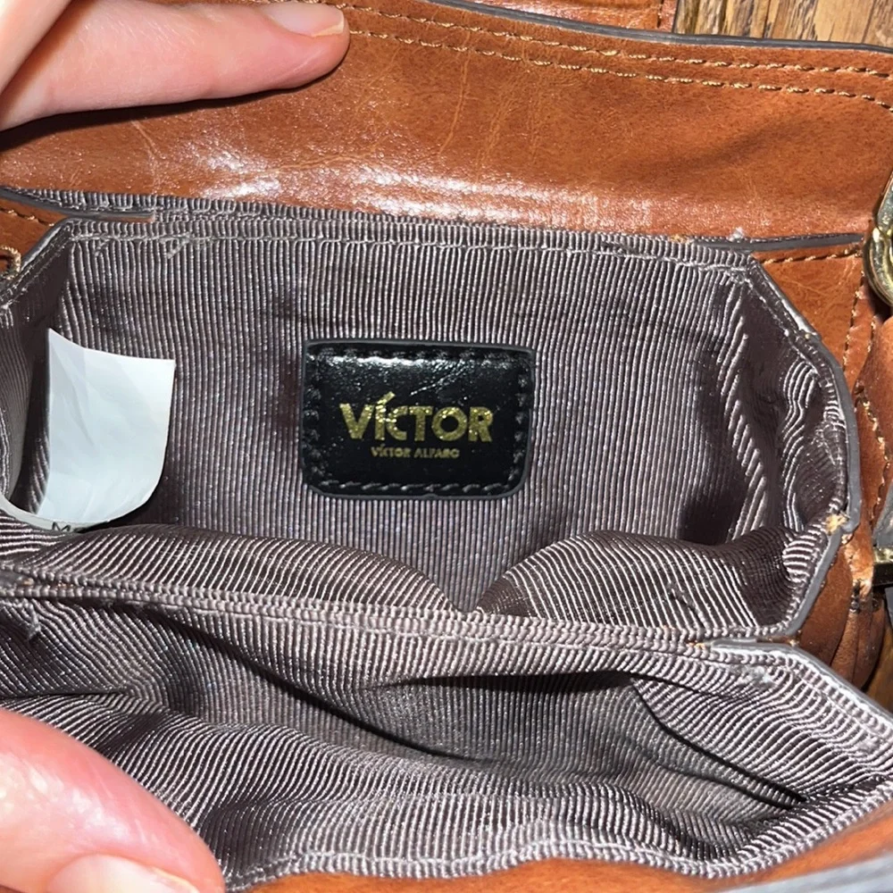 Victor Alfaro brown leather crossbody